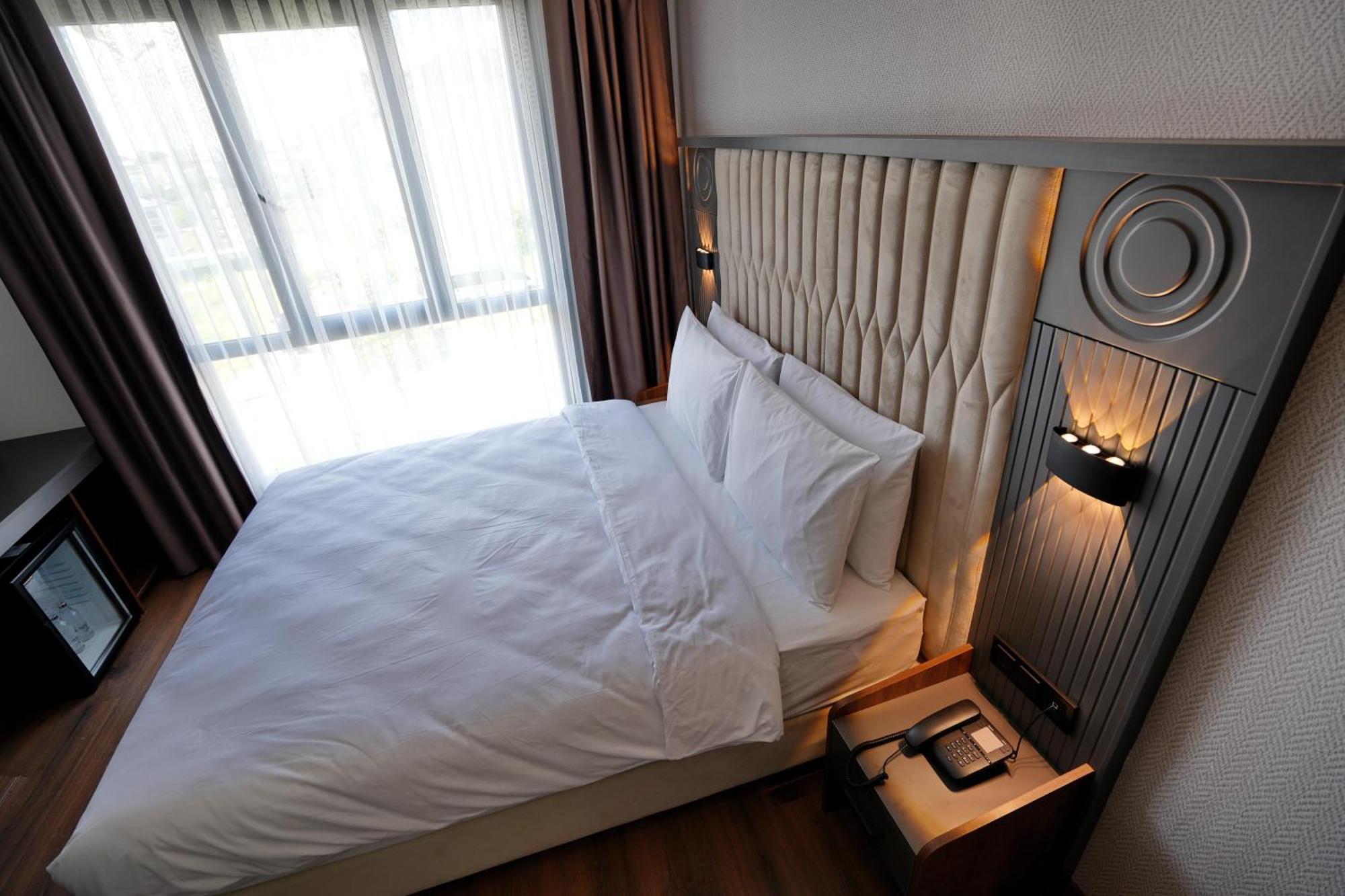 Shelton Airport Hotel Arnavutkoy Exterior photo